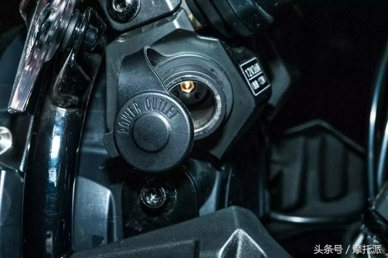 新款铃木dl250深度测评,深度测评豪爵铃木dl250