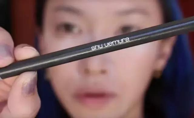 怎么打造眼妆视频,如何打造好看的眼睛妆容