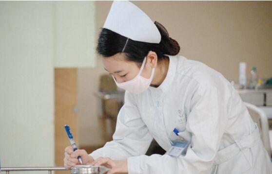 护士三基知识重点总归纳,护士必备基础知识300题