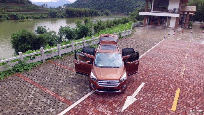 福特翼虎1.6两驱上路实测,新福特翼虎无尽之旅探索冬日秘境