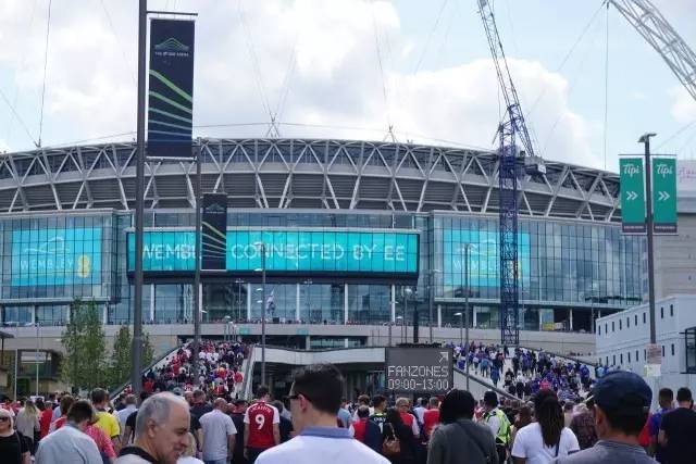 伦敦温布利社区盾杯,温布利看英甲升级附加赛