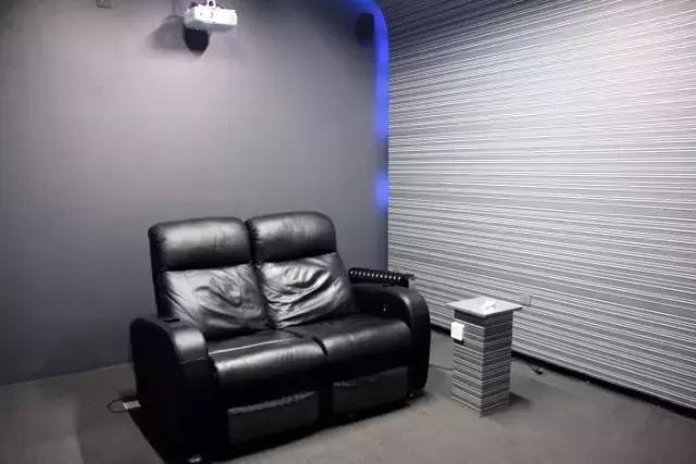 比战狼2更火爆电影,比战狼还好看的电影