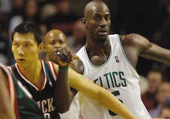 我国球员在NBA打架,阿联第一巴神第二,姚明孙悦并列最后!