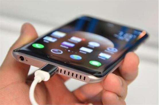 华为目前最值得入手的4款手机,华为目前口碑最好的两部手机