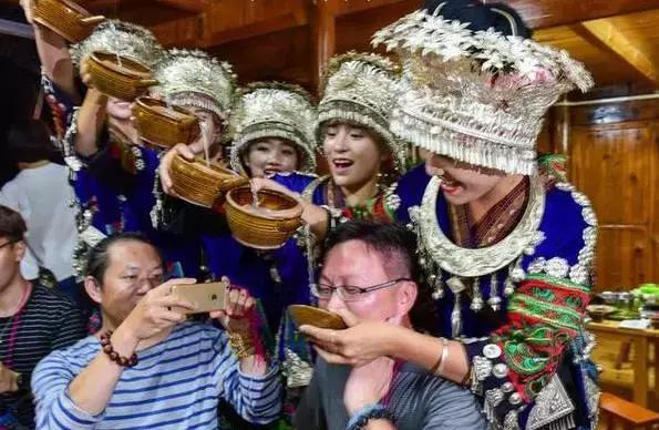 苗族和犹太人,苗族一个神秘且色彩斑斓的民族