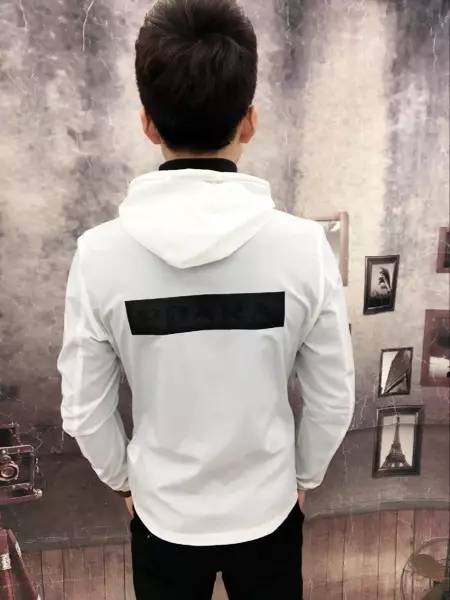 当你看到正品之后再看高仿,看见别人买正品就到处找淘宝同款