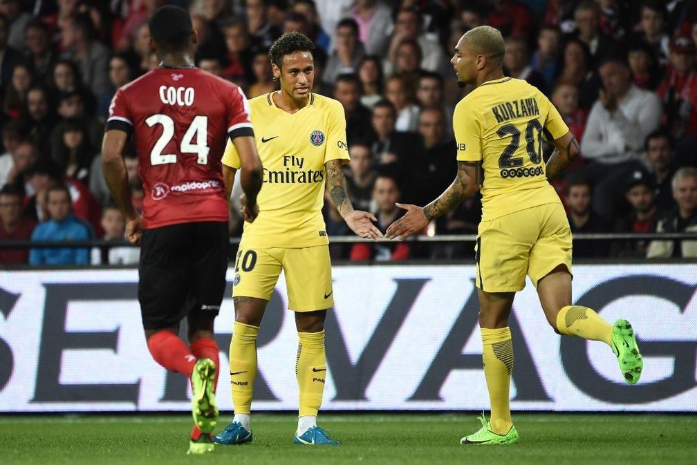 内马尔在巴黎圆梦成梅西式自由人但全世界都在看国家德比