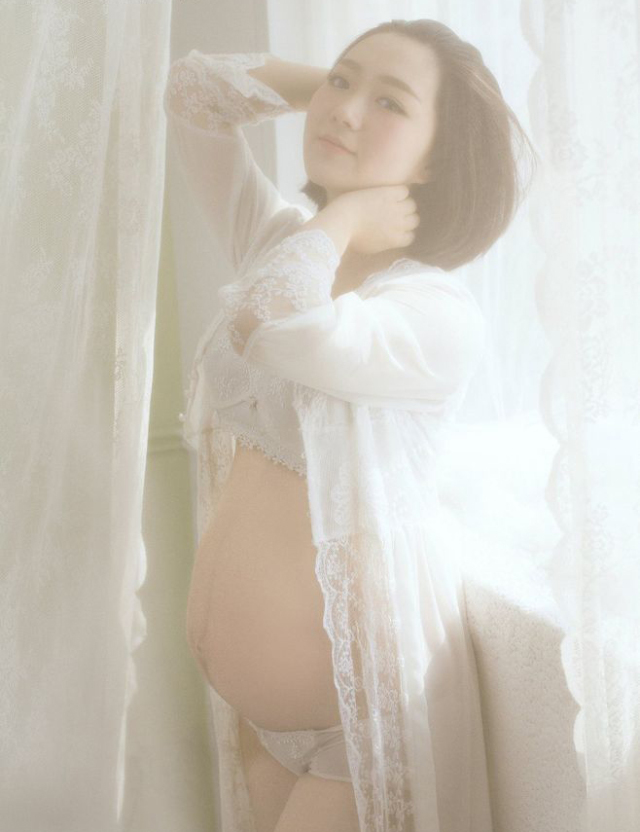 孕期脚肿得像个球一样,孕妇脚肿手肿该怎么缓解呀