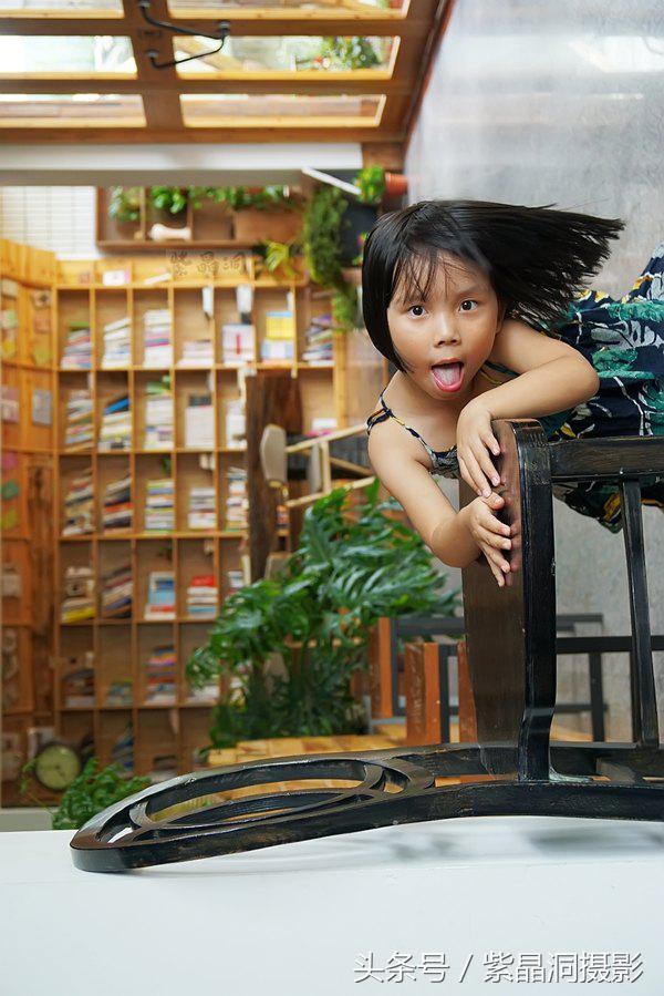 我们是谁？游客！我们做啥？木工！怎么做？打酱油！