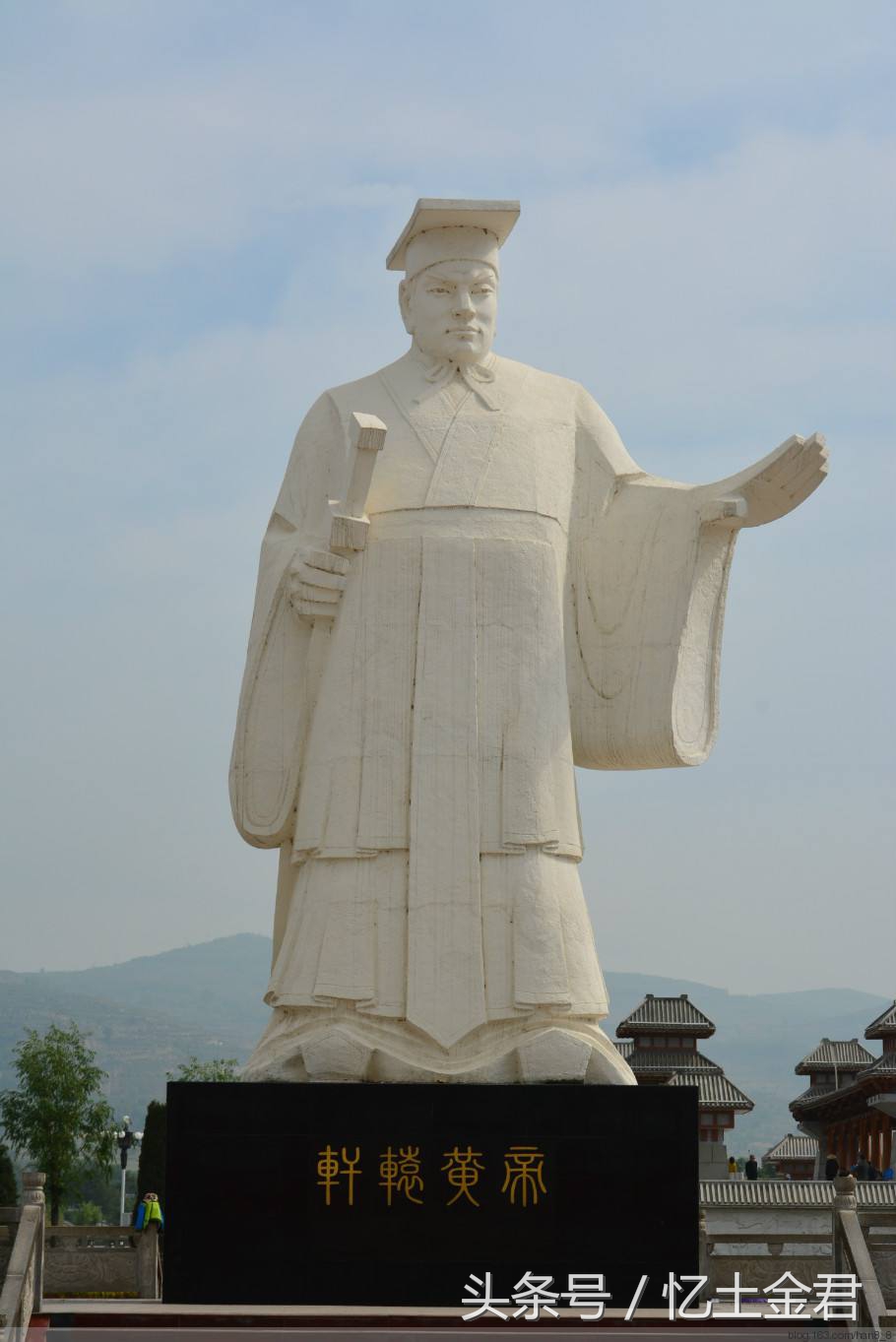 宋太祖赵匡胤为何跟“兄弟”闹崩？害怕灭族“兄弟”带家人连夜逃