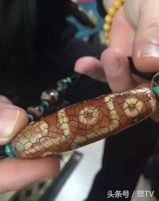 假货大王自称身家超王健林,拥有世界上最大的珠宝王国