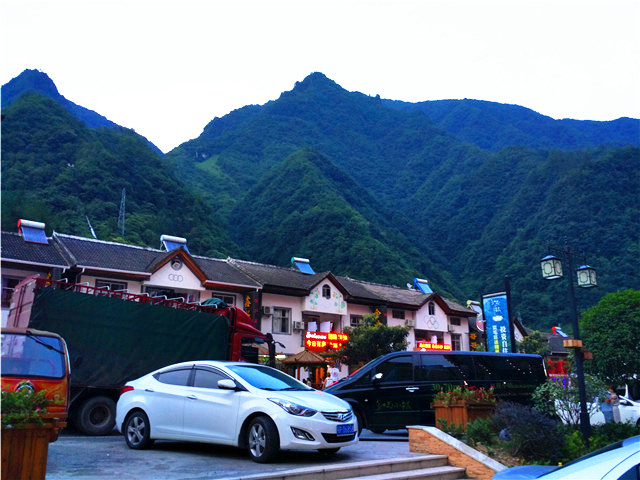 近期神农架自驾游攻略,2020年6月神农架大九湖自驾游攻略