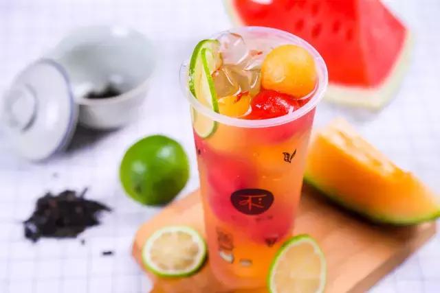 gucci和ysl哪个包包好,ysl和gucci包谁更值得买