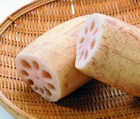 秋天吃莲藕不仅好处多，还能治妇科疾病