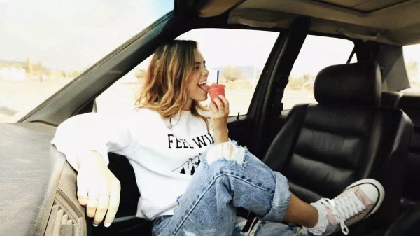 淘宝上比官方卖的便宜的手机,在淘宝上买的真的比实体店便宜