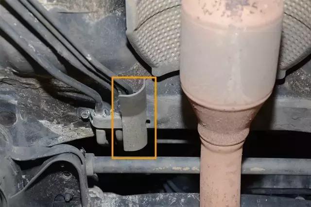 12.6万公里的凯美瑞，底盘还能如此干爽，怪不得保值率那么高