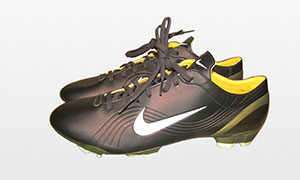 耐克刺客对标阿迪什么系列,耐克刺客系列历史