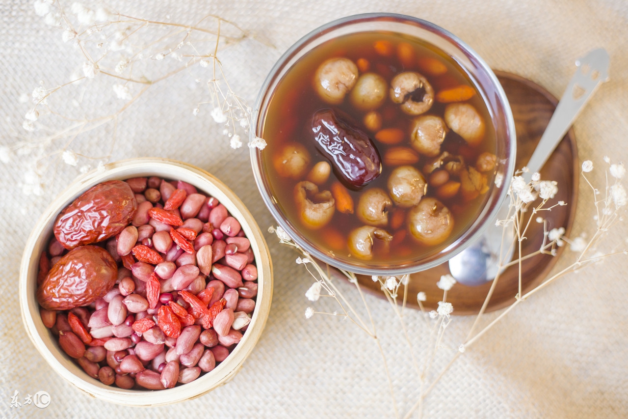 黑眼圈很重吃什么东西特别有效,黑眼圈太重怎么调理吃什么