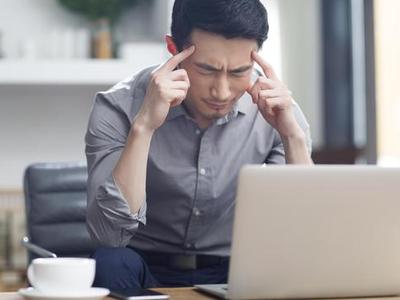 笔记本win10玩游戏卡顿是什么原因,笔记本用久了变卡顿了怎么解决