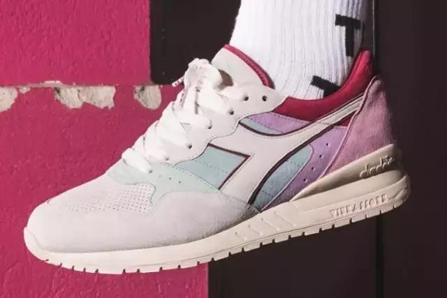 看到这几款复古跑鞋，我把鞋柜的NewBalance全烧了