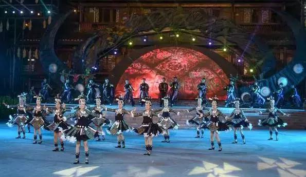 世界上有两个苦难的民族苗族,苗族是一个世界性民族