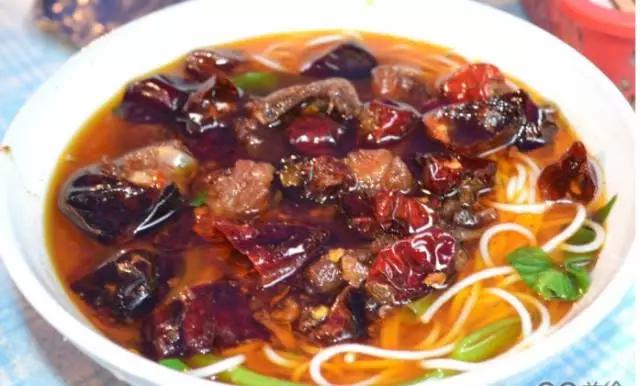 重庆这些人气爆棚却经济实惠的美食，你吃过几个？超全整理赶紧收