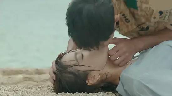 太阳的后裔播出后反响,吐槽医学生