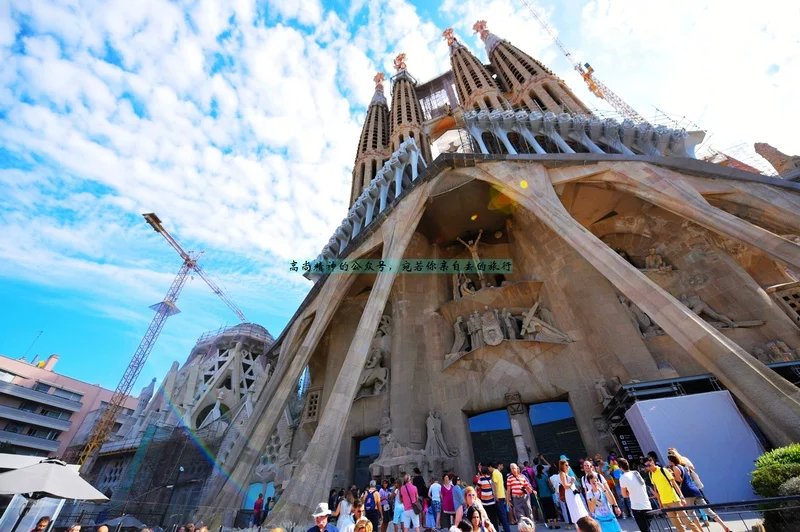 高迪巴塞罗那,高迪巴塞罗那建筑作品