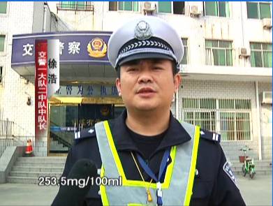 看了阜城这位醉驾司机的“表演”，真的不知道该说什么好！