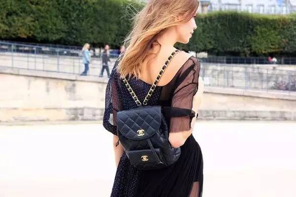 杨幂米兰达可儿,杨幂时尚背包