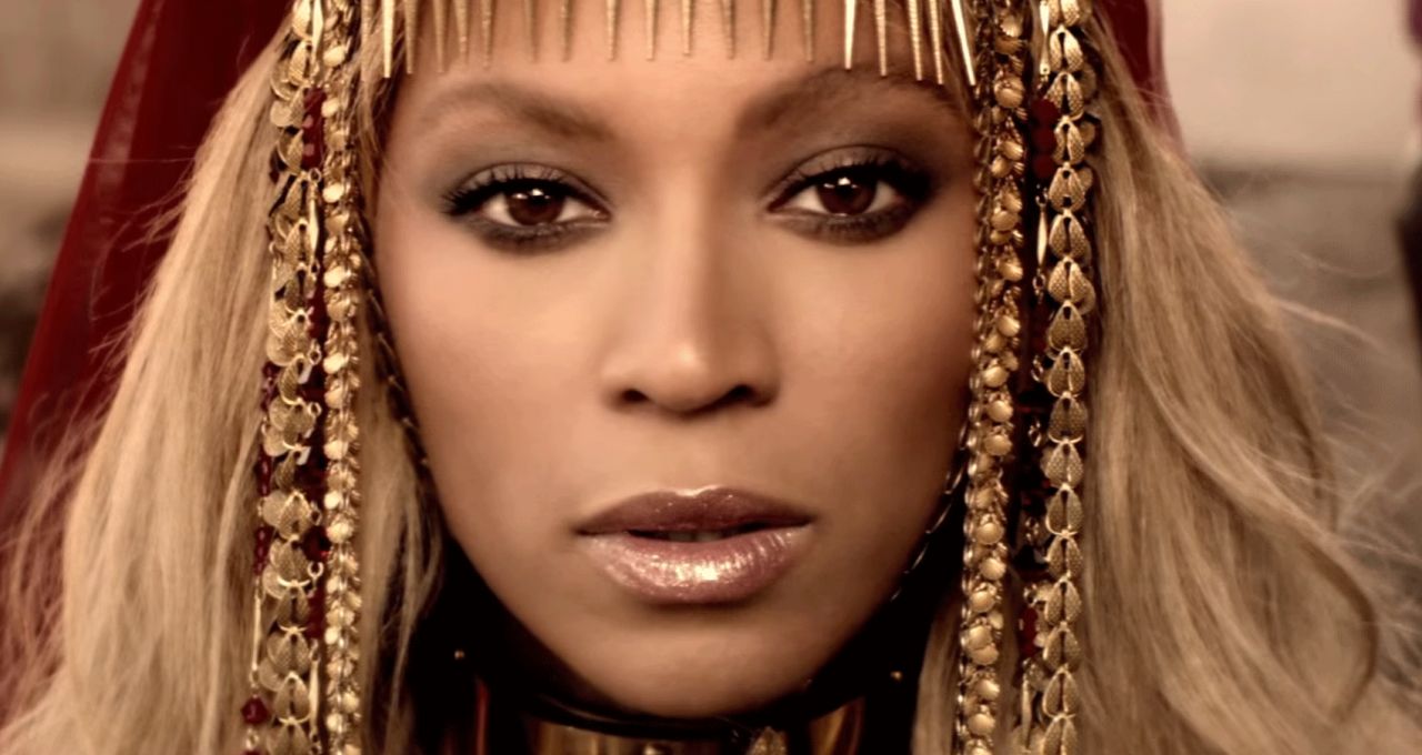 向附庸说不,来看看欧美女星如何撕下“花瓶”标签?