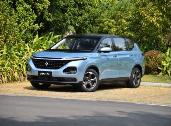 新宝骏rm-5颜值才是硬道理,新宝骏rm-5精英版落地价要多少钱