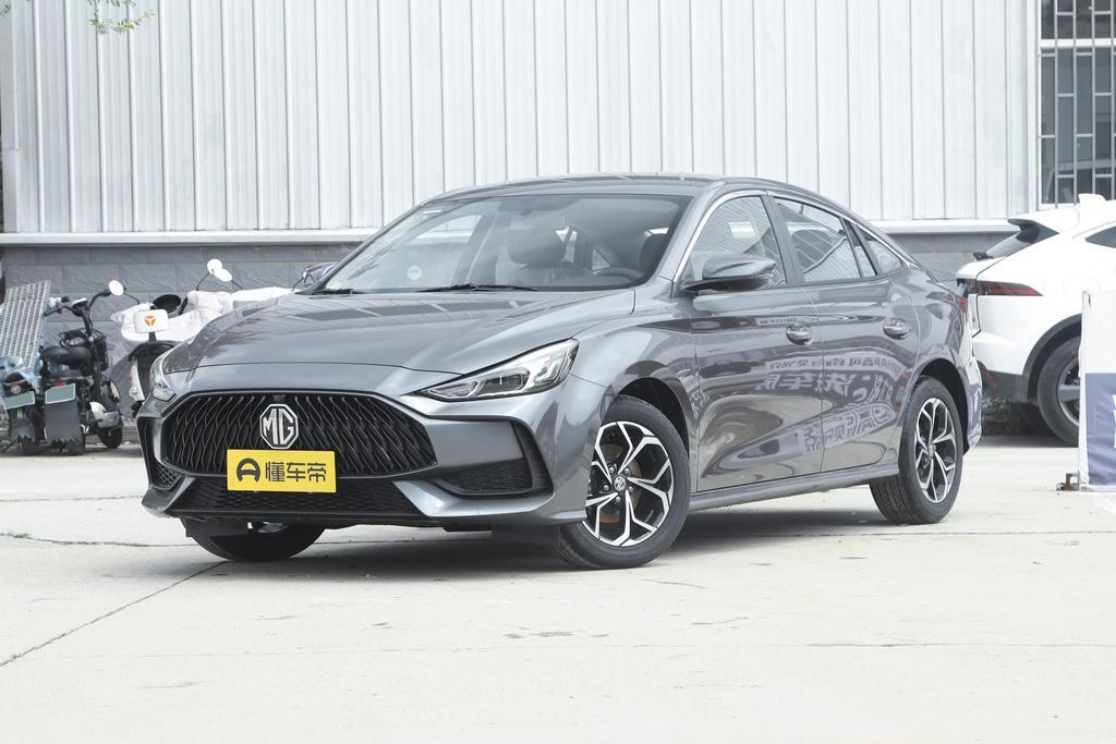 新款名爵5入门版车型上市,名爵5这款轿跑国产车型