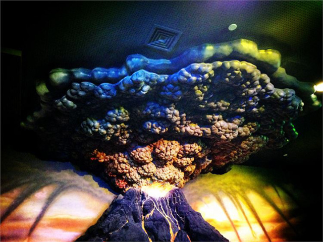 鱼游白沙洲,万达电影乐园汉秀双骄亮灯