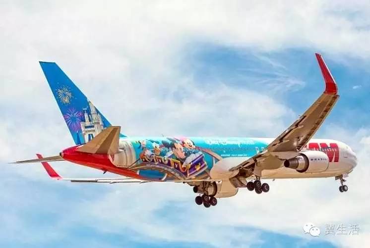 梦幻绘画精致鲜艳,梦幻彩绘插画有哪些