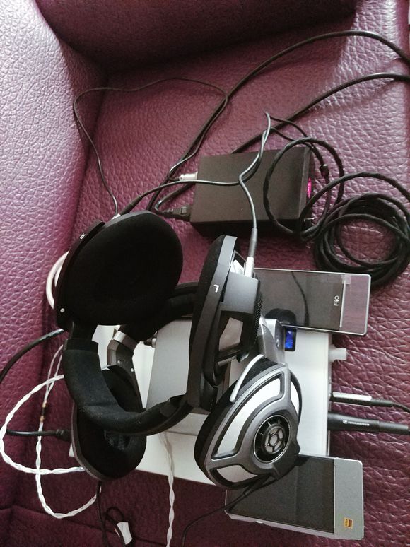 耳边测评,索尼nwa105对比飞傲x7二代