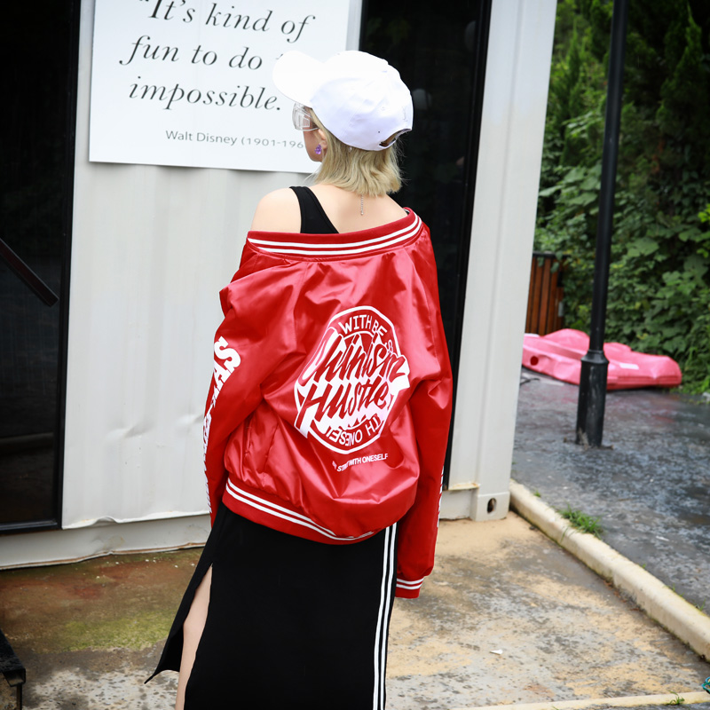 开学季，时尚棒球服让你穿出360度的帅气