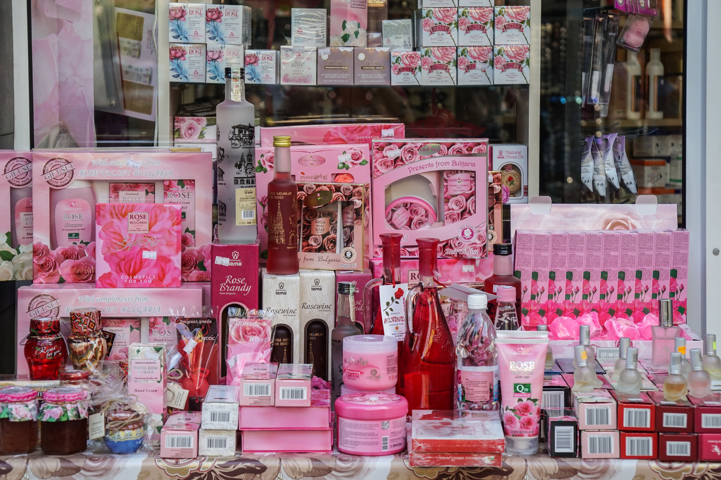 玫瑰美容护肤技巧,玫瑰护肤护理小知识