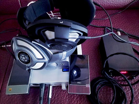 耳边测评,索尼nwa105对比飞傲x7二代