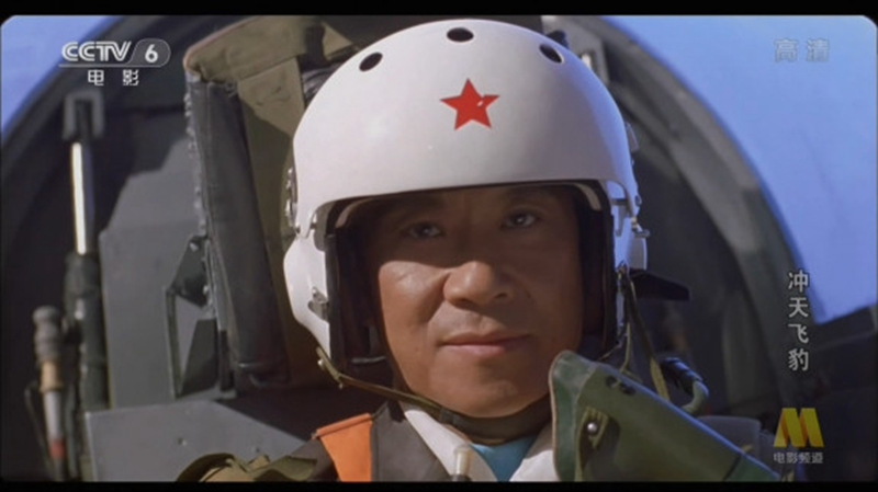 这些中国大明星都曾扮演飞行员,看看哪位最有军人气质?