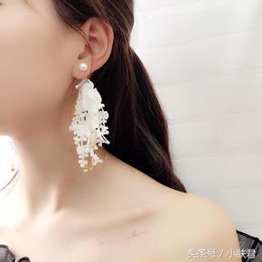 耳洞不能乱打,耳洞不能打得太靠上