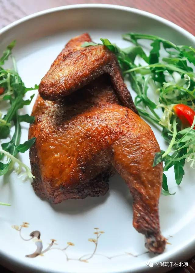 三里屯的这家店，让我甘心被“无人头”戏弄