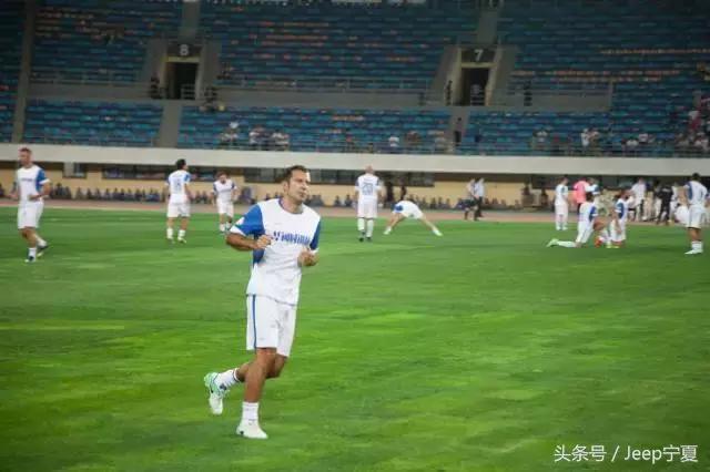 Jeep牧马人见证小罗、菲戈银川之行