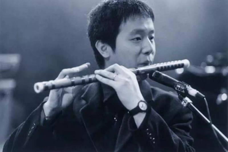 窦唯无地自容中年版,窦唯老年唱无地自容