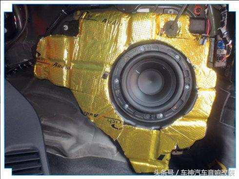 jeep大切诺基原装音响,jeep大切诺基哈曼卡顿音响效果