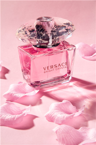 什么味道的香水约会适合,约会香水怎么喷