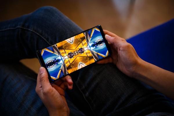 三星note8好还是s8好,三星note8选哪个颜色好呢