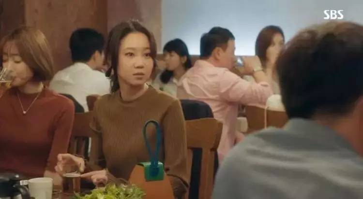 杨幂同款亮晶晶包包,杨幂最新同款包