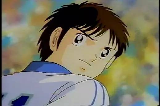 足球杂技高手视频,足球杂技般进球