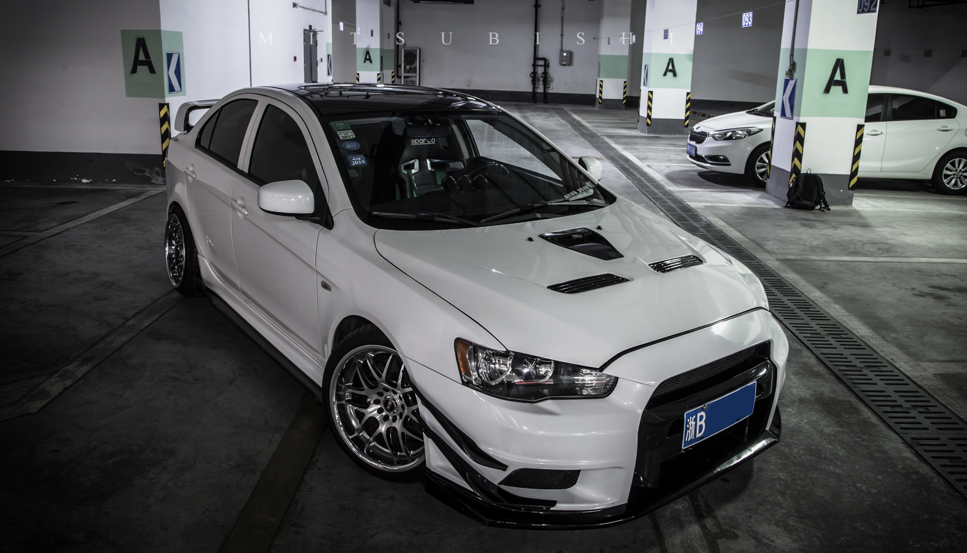 翼神改evo前脸多少钱,最便宜的翼神改evo油箱盖方法